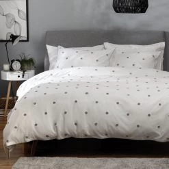 Habitat Tufted Spot White & Grey Bedding Set Single Bedding -Bedding Sales 2022 unnamed file 1204