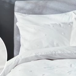 Habitat Tufted Spot White Bedding Set Single Bedding -Bedding Sales 2022 unnamed file 1267