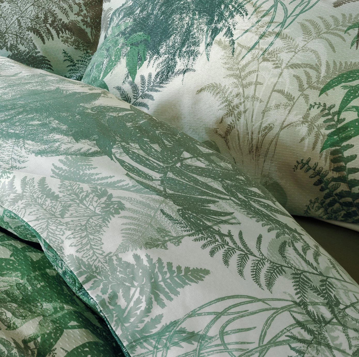 Habitat Botanical Floral Green & White Bedding Set Double Bedding 4 Habitat Botanical Floral Green & White Bedding Set Double Bedding - Image 2