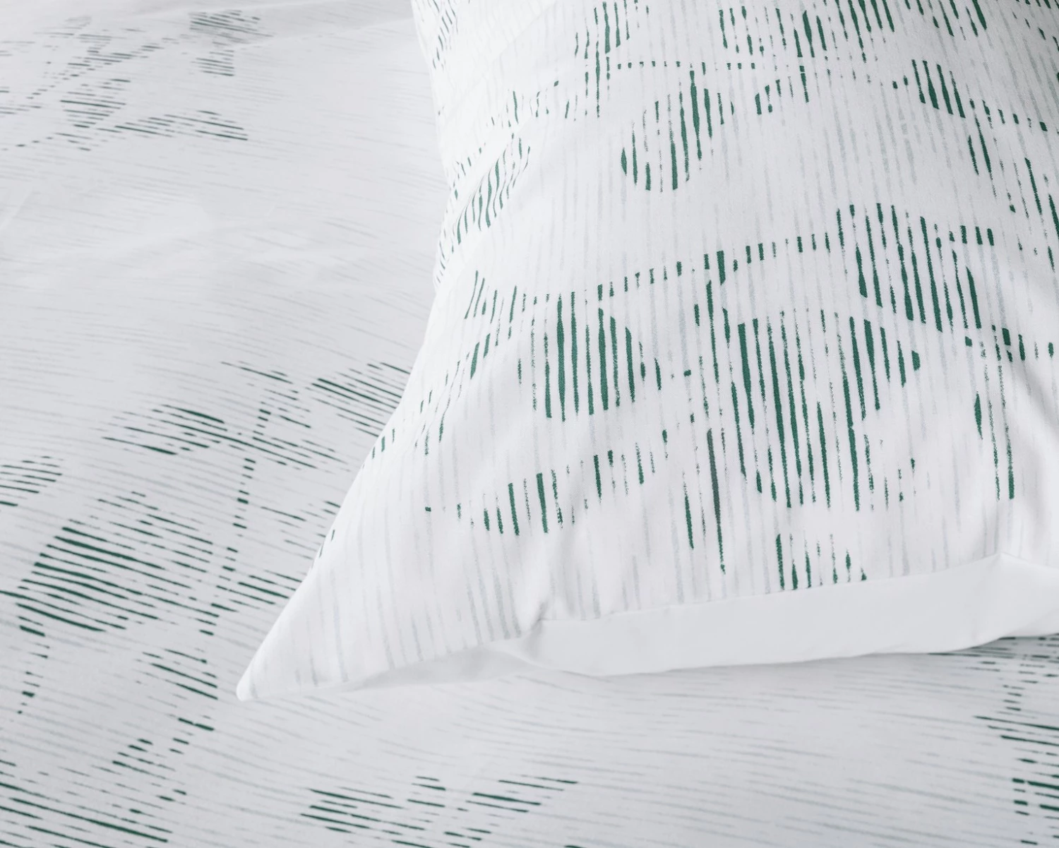 Habitat Textured Look Leaf Green Bedding Set Single White Bedding 4 Habitat Textured Look Leaf Green Bedding Set Single White Bedding - Image 2