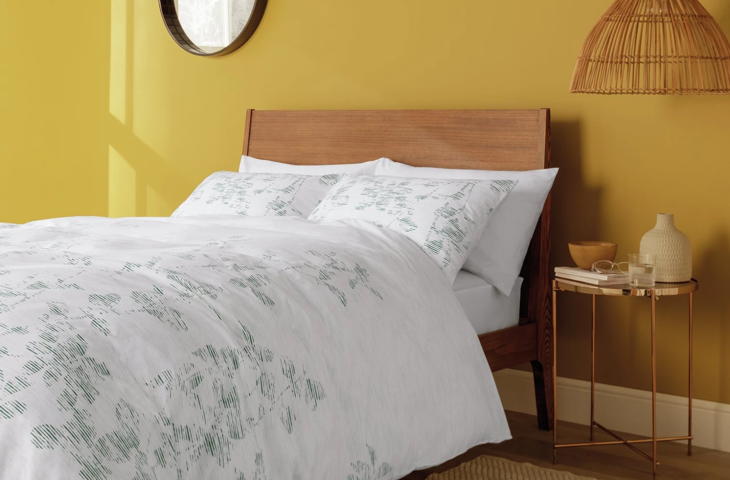 Habitat Textured Look Leaf Green Bedding Set Single White Bedding 6 Habitat Textured Look Leaf Green Bedding Set Single White Bedding - Image 4