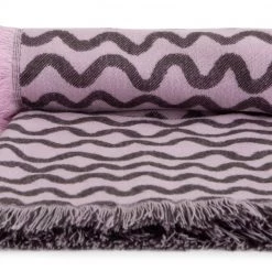 Habitat Wiggle Throw 125x150cm Bedding