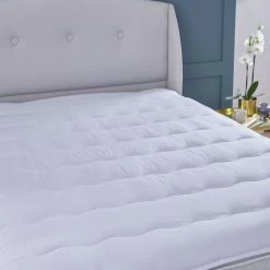 Silentnight Luxury Hotel Collection Mattress Topper Single Bedding -Bedding Sales 2022 unnamed file 3117