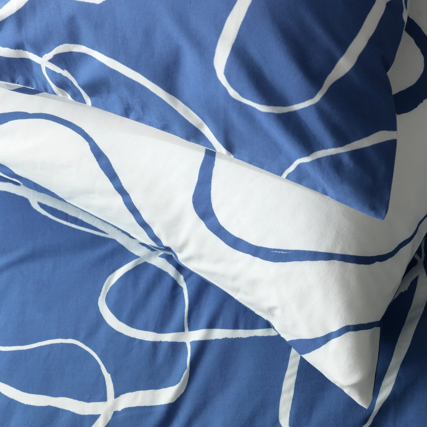 Habitat Linear Pebbles Blue & White Bedding Set Single Multicoloured Duvet Covers And Sets 5 Habitat Linear Pebbles Blue & White Bedding Set Single Multicoloured Duvet Covers And Sets - Image 3