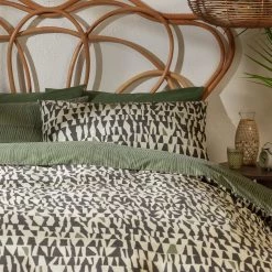 Habitat Triangles Print Cream & Black Bedding Set Single Duvet Covers And Sets -Bedding Sales 2022 unnamed file 781