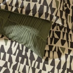 Habitat Triangles Print Cream & Black Bedding Set Single Duvet Covers And Sets -Bedding Sales 2022 unnamed file 783