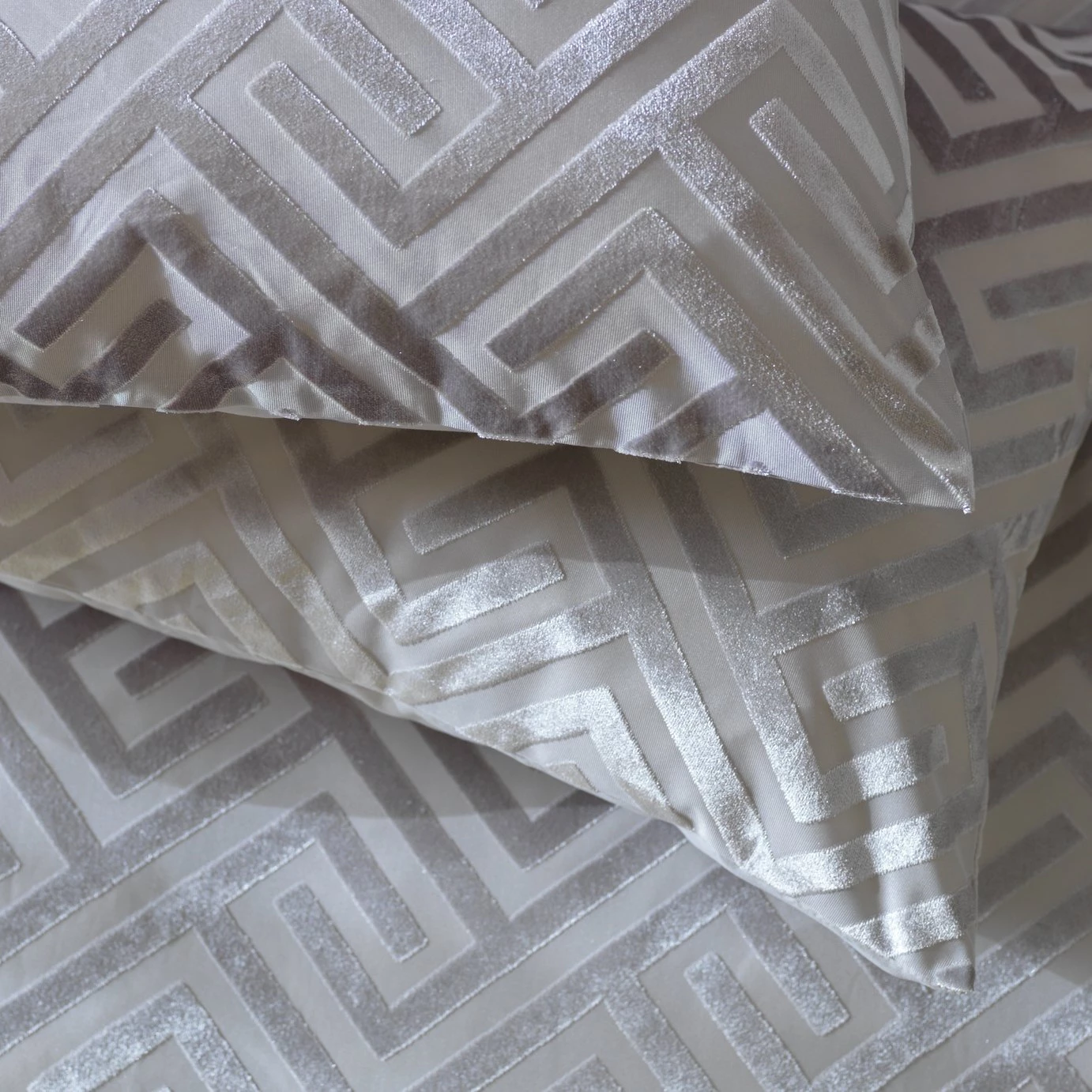 Habitat Geo Velvet Silver Bedding Set Single Duvet Covers And Sets 6 Habitat Geo Velvet Silver Bedding Set Single Duvet Covers And Sets - Image 4